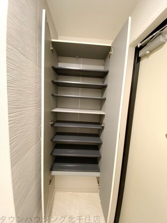 ルリアン西新井本町の物件内観写真